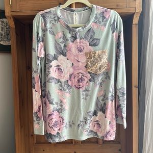 Women’s Vanilla Bay Long Sleeve Floral And Sequin Top